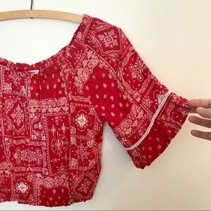 Red peasant bell sleeve shirt Forever 21 small